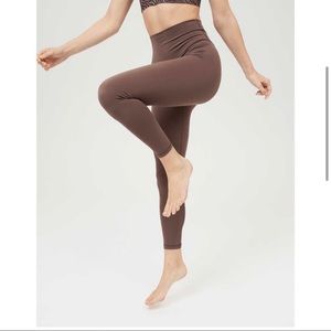 AE Leggings